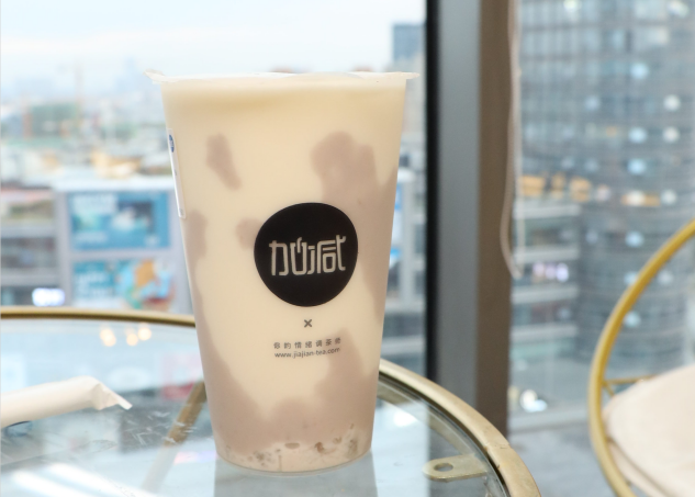 亚游集团ag8茶饮：奶茶加盟有哪些优势值得信赖